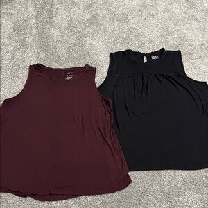 Apt. 9 Burgundy and Croft & Barrel Black Tank Top Set